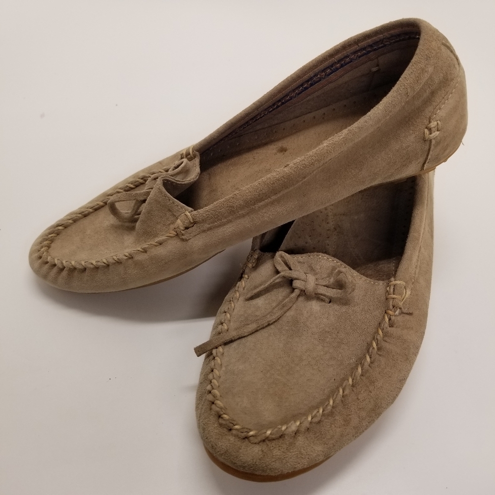 L.L. Bean Wicked Good Woman Size 9.5 Grayish Tan Nubuck Leather Moccasin Slip On